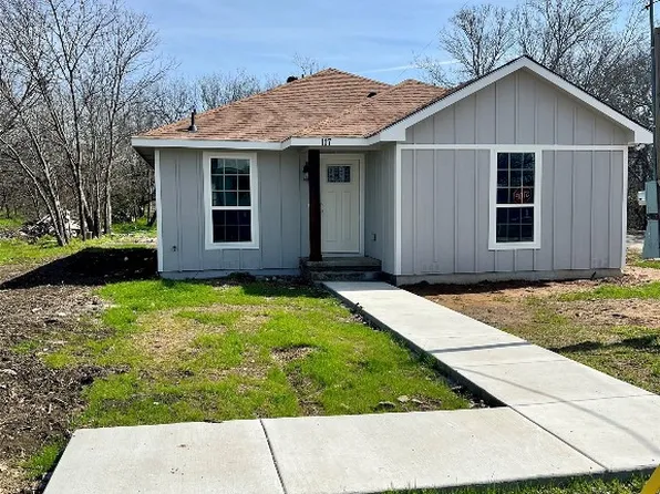 117 Sycamore St, Hillsboro, TX 76645