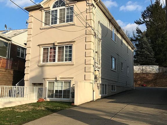 5th image of 1152 Victory Blvd