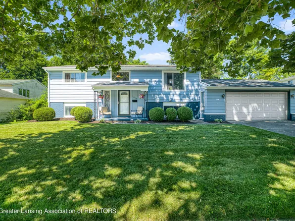 1817 Autumn Ln, Lansing, MI 48912