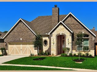 910 Holly Chapple Dr, Conroe, TX 77384