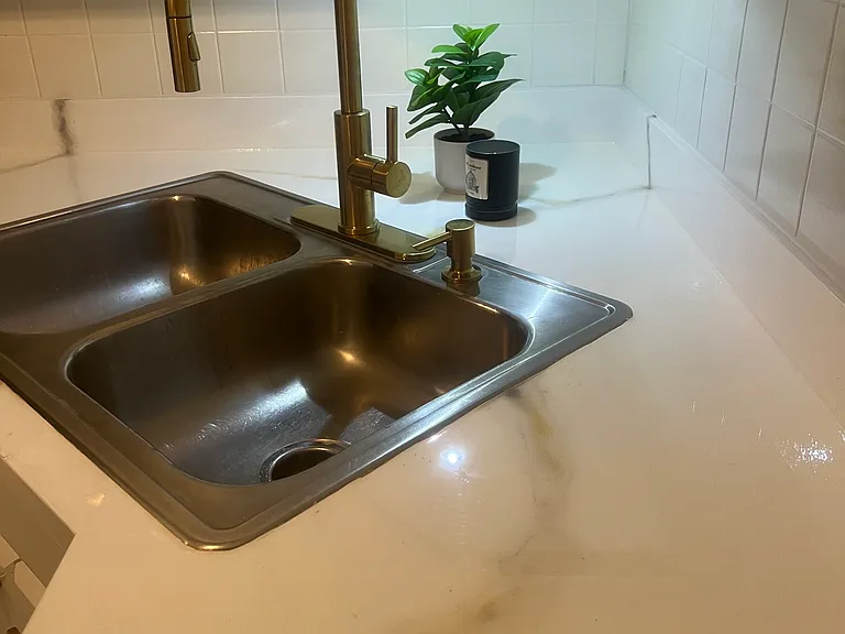 429 Westwood Dr #14 — Photo 12