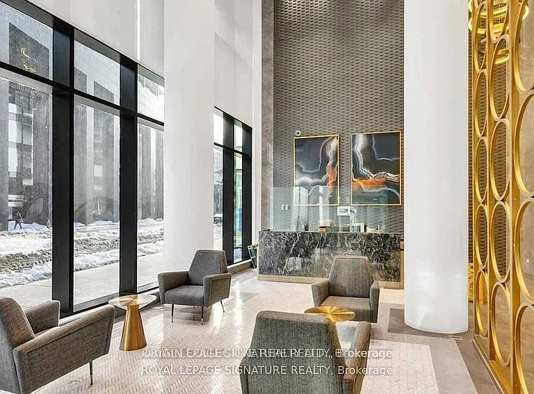 330 Richmond St W #609 — Photo 27