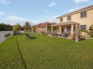 4287 Laurel Ridge Cir, Weston, FL 33331