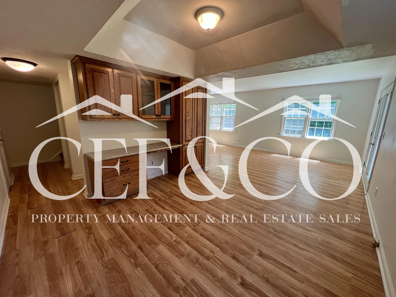 3 bed, 2.5 bath, 1728 sqft, $1,395 — Photo 3