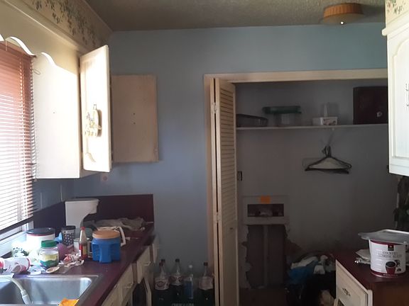 4th image of 600 King James Ln