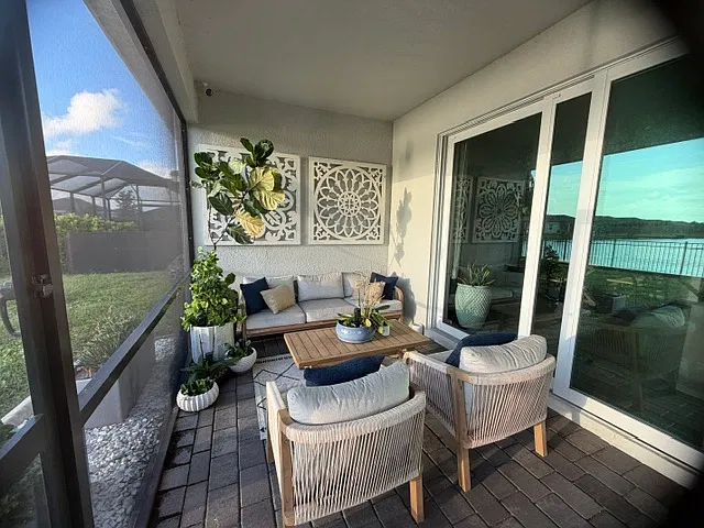 4 bed, 2201 sqft, $3,000 — Photo 4