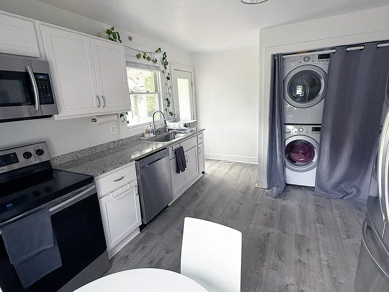 1310 Chesapeake St — Photo 8