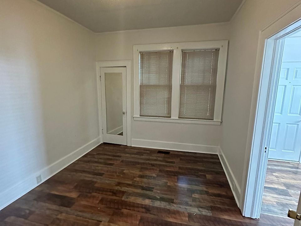 1st image of 619 Willow St