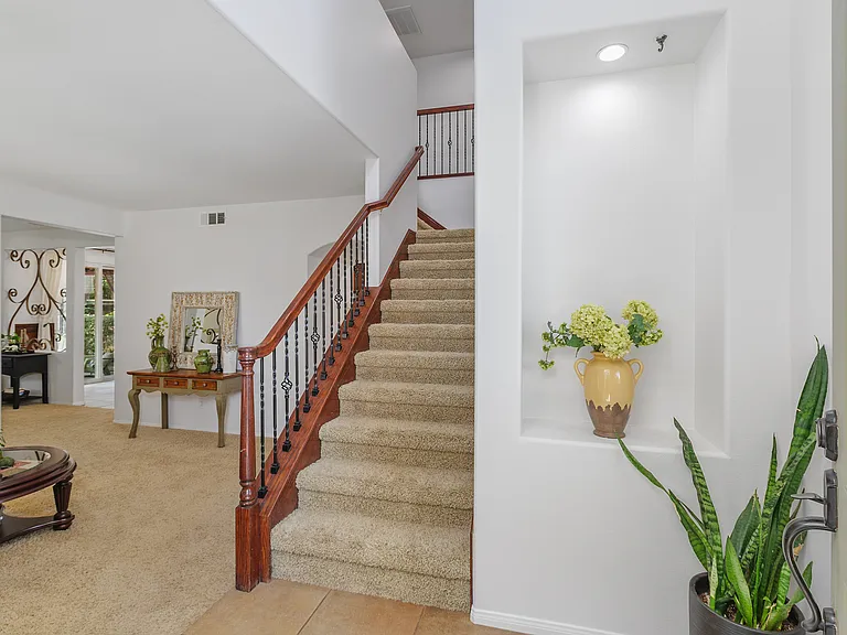 35839 Crickhowell Ave — Photo 4