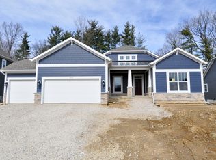 870 Memories Ln, Westerville, OH 43081