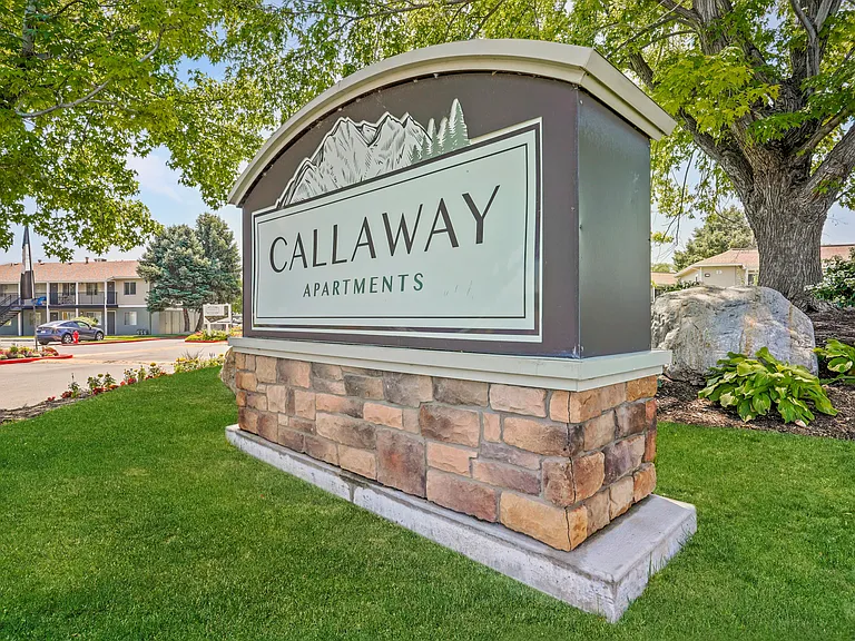 Callaway Apartments — Photo 48