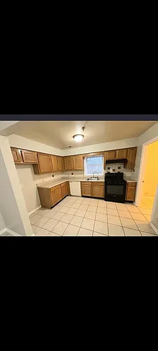 132 Fabyan Pl #L1 Photo 1