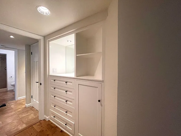 401 E California Blvd #210 — Photo 25