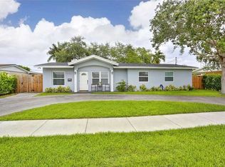 11081 SW 58th Ter, Miami, FL 33173