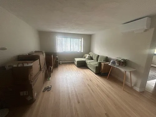 16 Walnut St Photo 1