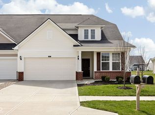 887 Tuxedo Dr, Westfield, IN 46074