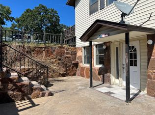 279 Twin Hills Rd, Locust Grove, OK 74352