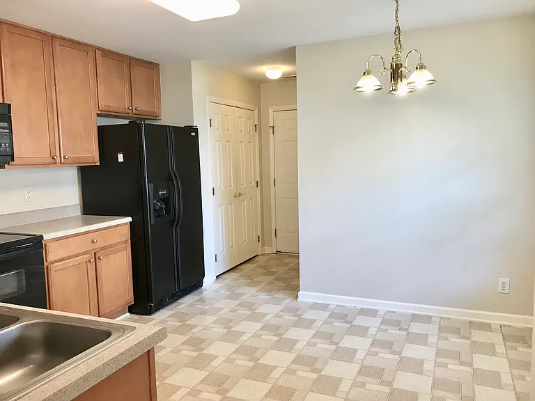 301 Intern Way — Photo 17