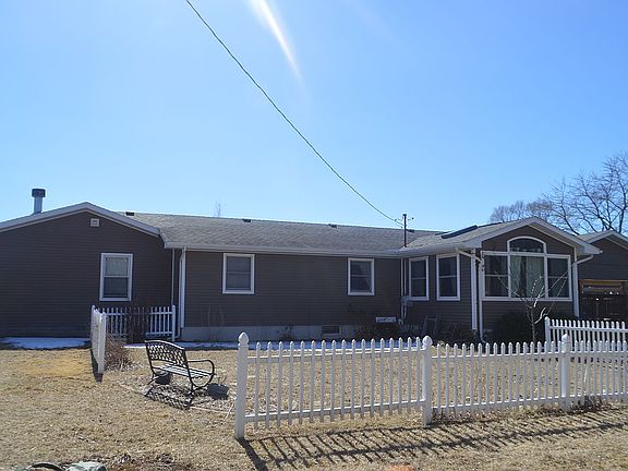 3rd image of 2976 Brindley Ln