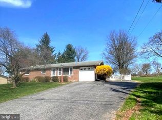 3551 Fox Run Rd, Dover, PA 17315