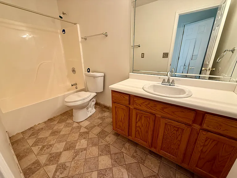 4314 Lock Ness Ln — Photo 18