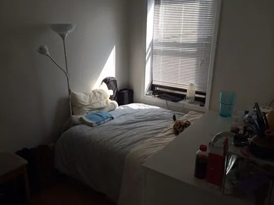 Rented by Village Living Realty | media 8