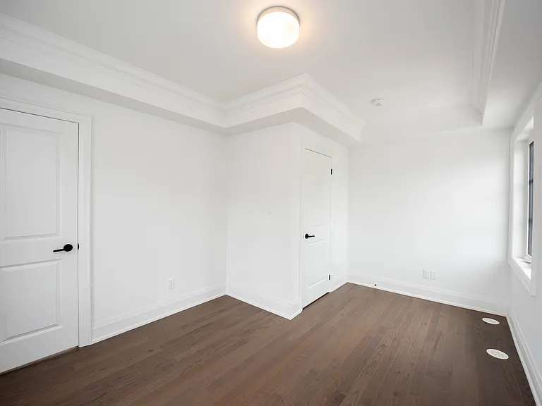 80 Thomas St #M-74 — Photo 13