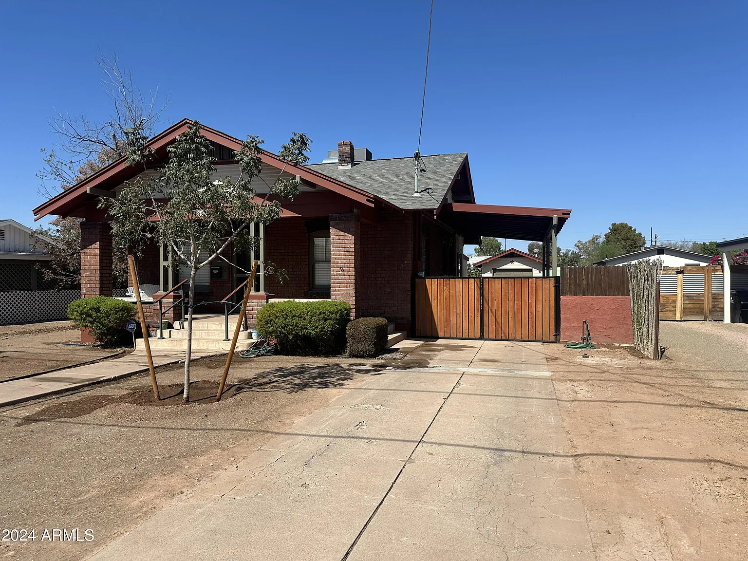 2 bed, 1.0 bath, 1267 sqft, $2,850 — Photo 2