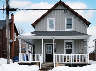 245 Harriet St, Arnprior, ON K7S 2T4