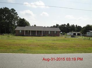 585 New Creech Rd, Selma, NC 27576