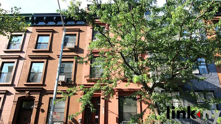 Sold by Link NY Realty | media 1