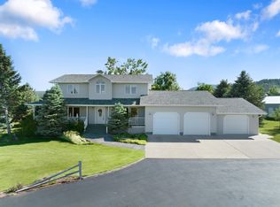 3035 Meadow Ln, Spearfish, SD 57783