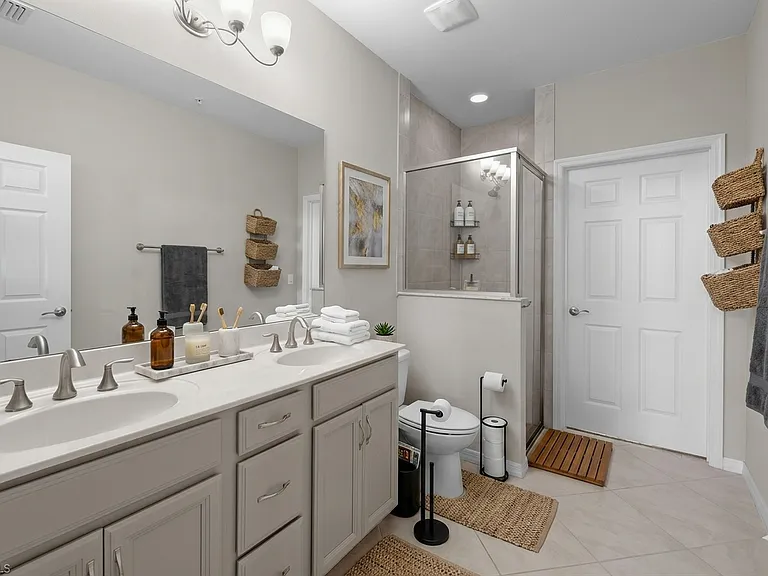 26205 Palace Ln — Photo 10