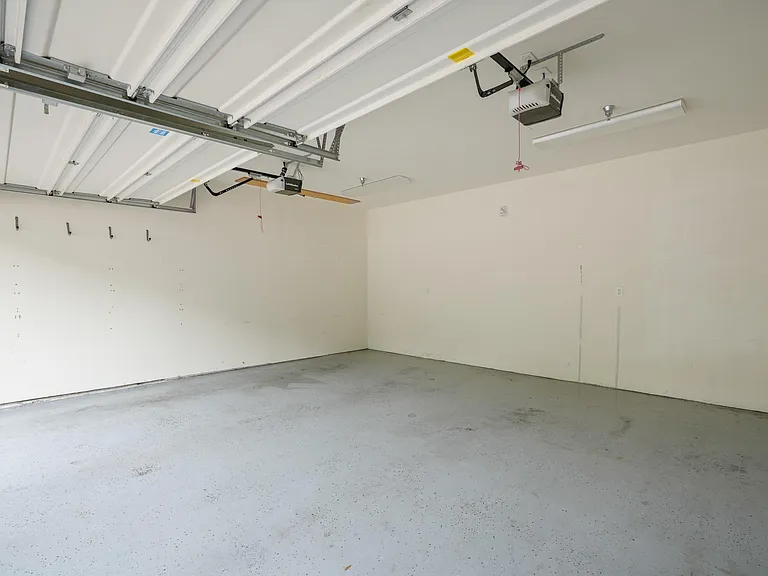 604 N Bluff Dr #228 — Photo 7