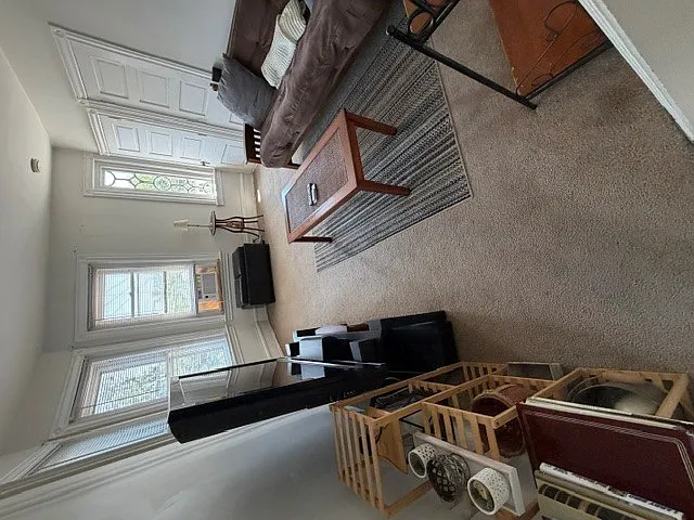 2 bed, 750 sqft, $1,750 — Photo 4