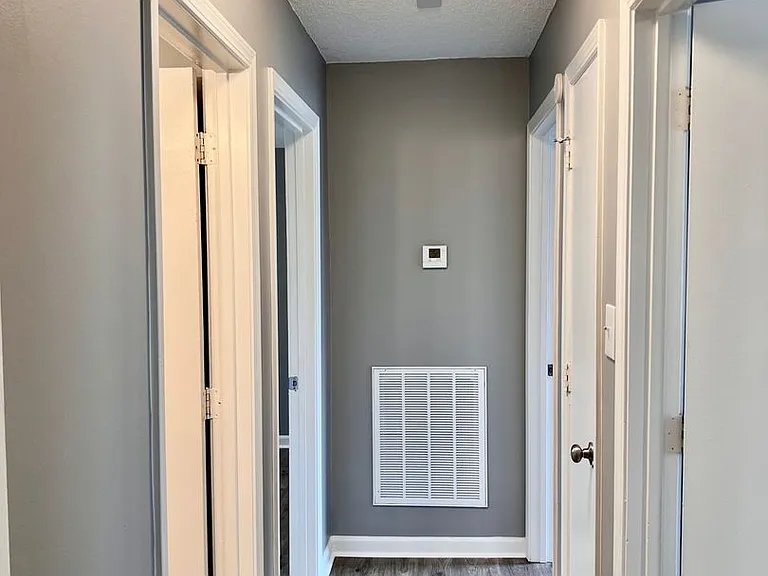 407 Donna Dr — Photo 8