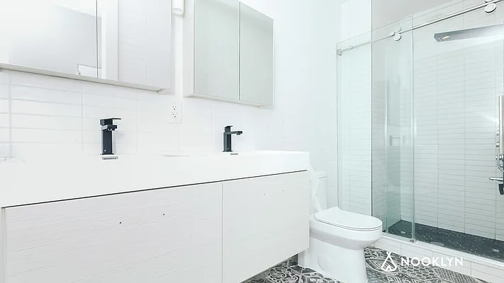 Rented by Nooklyn NYC LLC | media 9