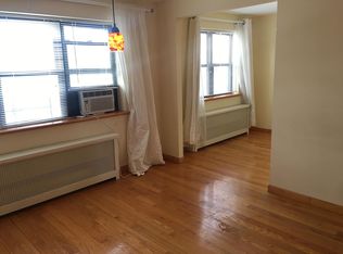 62-47 Dry Harbor Rd, Flushing, NY 11379