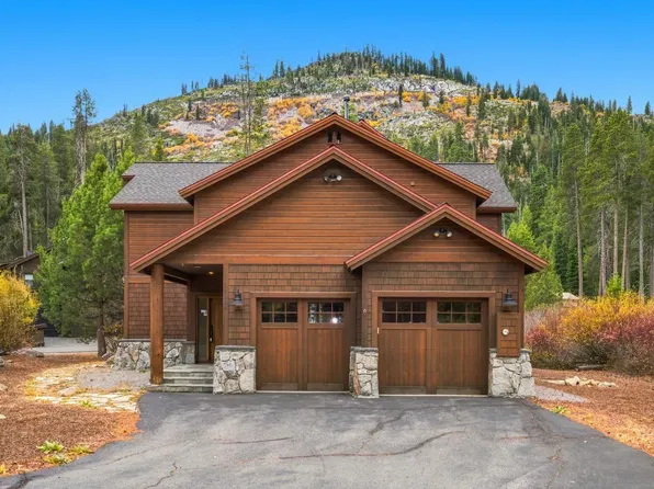 16225 Pine Ct, Truckee, CA 96161