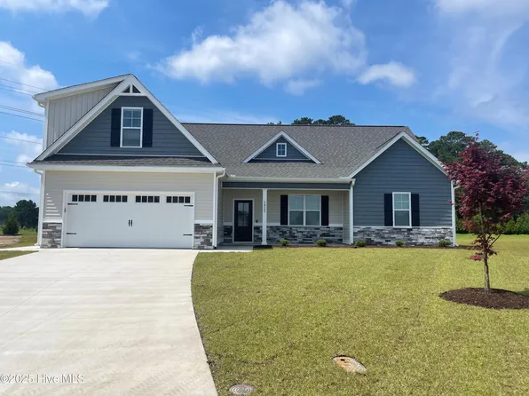 2820 Walbrook Court, Winterville, NC 28590