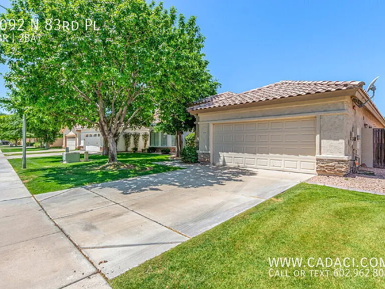 3092 N 83rd Pl — Photo 2