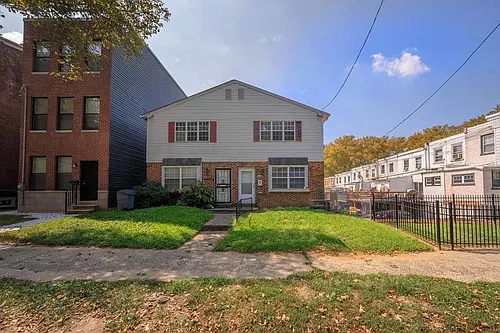 3432 Henry Ave Photo 1