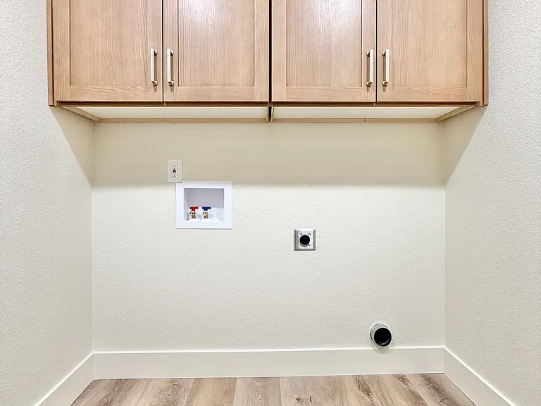 149 W McKenzie Ave — Photo 15