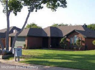 5701 Springtide Dr, Fort Worth, TX 76135