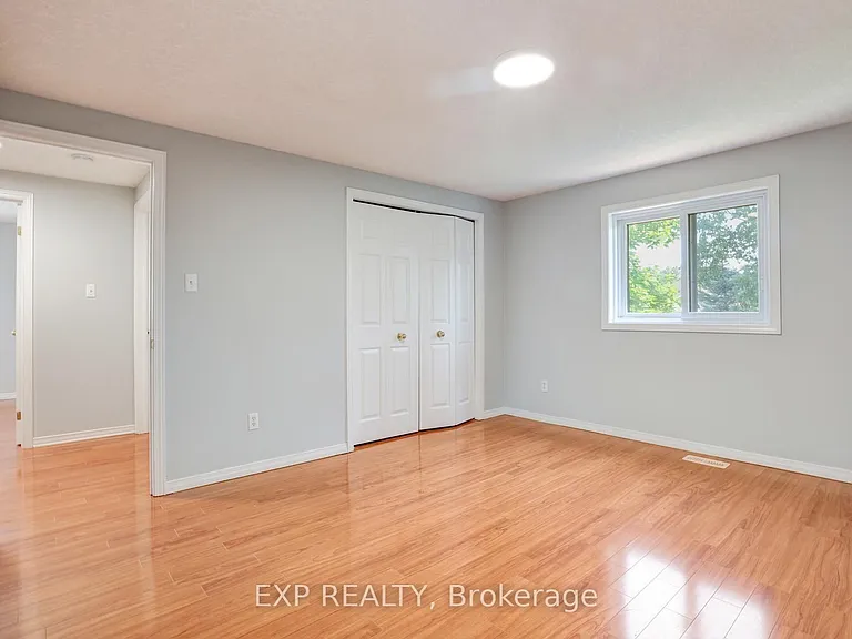 163 Daimler Dr — Photo 28