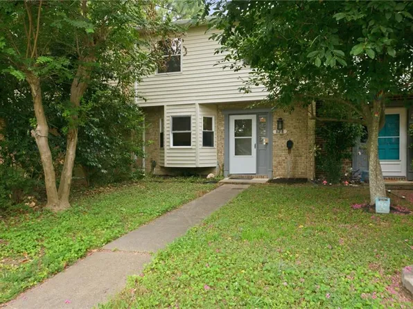 828 Biltmore Dr, Virginia Beach, VA 23454