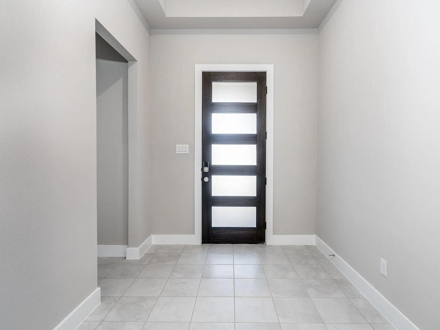 4 bed, 3.0 bath, 3078 sqft, $3,550 — Photo 3