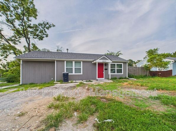 8404 E 47th Ter