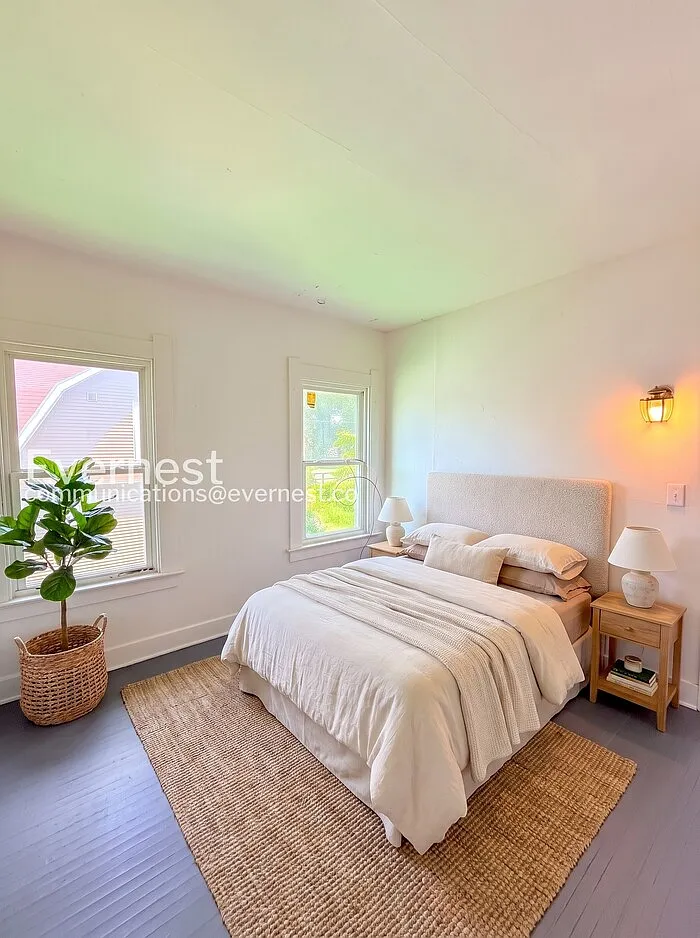 2 bed, 1.0 bath, 1175 sqft, $900 — Photo 3