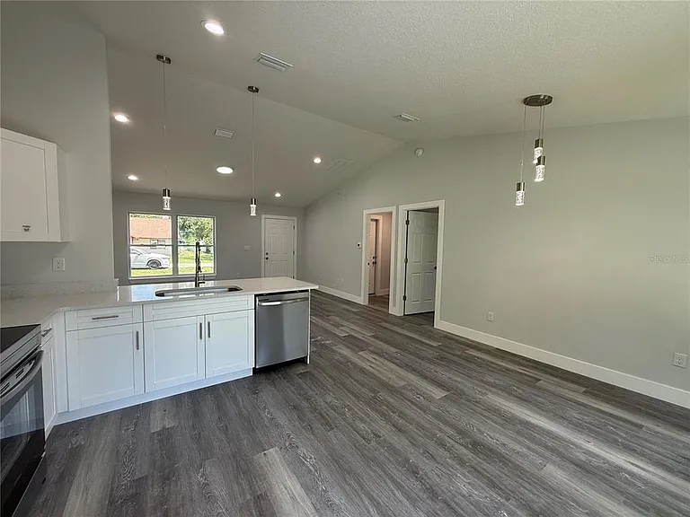 13310 SW 104th Ln — Photo 6